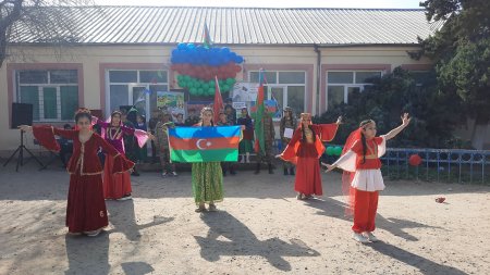 Sabirabad rayon Qaratuğay tam orta məktəbində Zəfər bayramında Qazilərlə görüş keçirildi