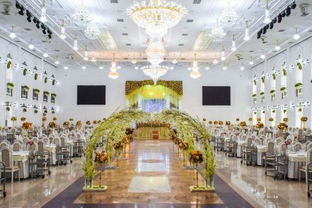 Bizim üçün müştərilərimizin hər birinin razı qalması çox vacibdir -  Buna görə də sarayımızda xidmət səviyyəsini hər zaman ən yüksəkdə saxlayırıq