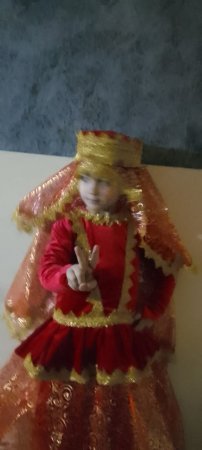 Lalələr rəqs qrupunun ən kiçik rəqqası Lətifə İbrahimli