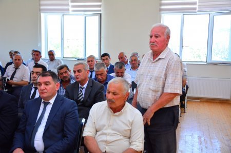 Müşfiq Hüseynov hər zaman şəhid ailələri, qazilərə maddi və mənəvi dəstək göstərir