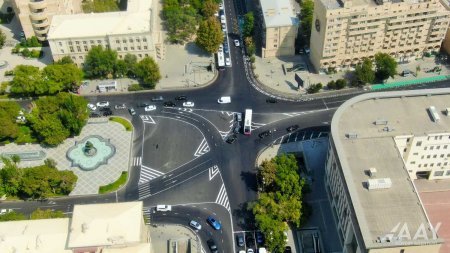 Mikayıl Müşfiq küçəsinin bir hissəsi təmir olunub VİDEO/FOTO