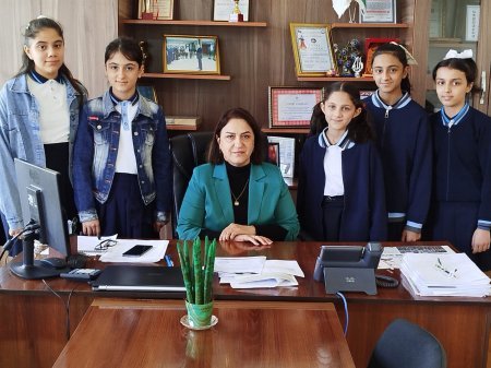 Bərdə şəhər F.M.Muradov adına 7nömrəli tam orta məktəbində təhsil yüksək səviyyədədir