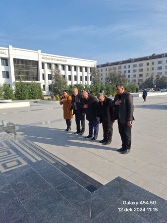 Pəhlivan Qarayev – Təhsildə Fədakarlıq və İdarəetmədə Uğurun Simvolu